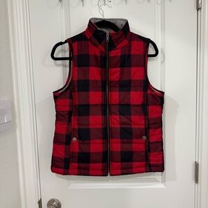 Natural Reflections Red and Black Plaid Vest Size Small Fall Winter Festive